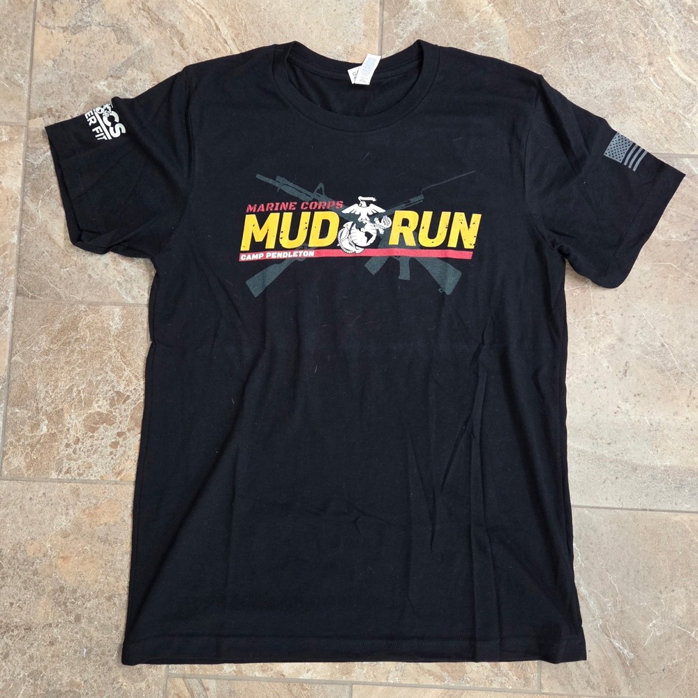 Mens Marine Corps Mud Run Camp Pendleton 2019 Graphic T Shirt
Size M